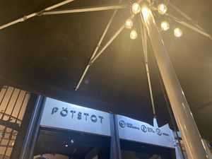 Location esterna  at PÖTSTOT in Barcelona