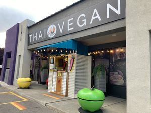 The take-out only booth at the front of the store.  The outdoor seating is to the left. at Thai Vegan in Albuquerque