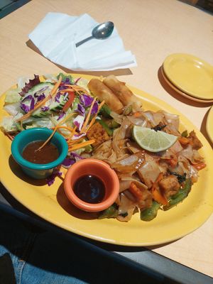 LD15 spicy noodles at Thai Vegan in Albuquerque