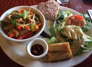 cashew 'chicken' lunch combo at Thai Vegan in Albuquerque