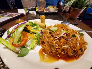 Pad thai lunch special at Thai Vegan in Albuquerque