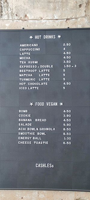 Menu at Yogamour in Paris