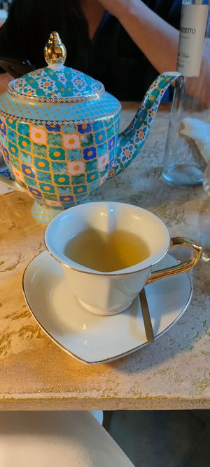 Chá at Vrindaa in Rome