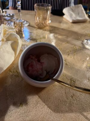 FREE ICE CREAM (GIFTED) at Vrindaa in Rome