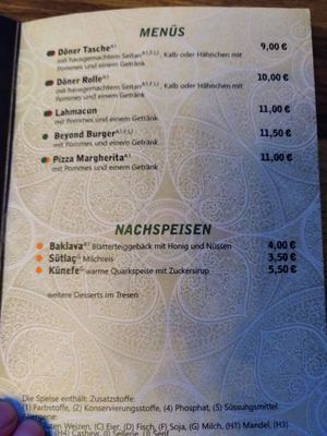 Menu (green points are vegan) at Lavanta in Hannover