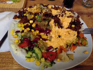 Veganer Döner Teller at Lavanta in Hannover