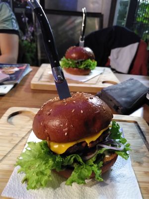 Beyond Burger vegan spicy cheese at Lavanta in Hannover