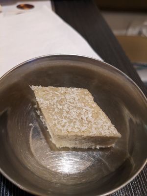 Dessert at Buffet Maharani in Montreal