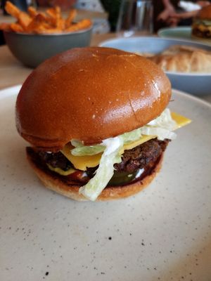 Cheeseburger at Smithburg in South Melbourne