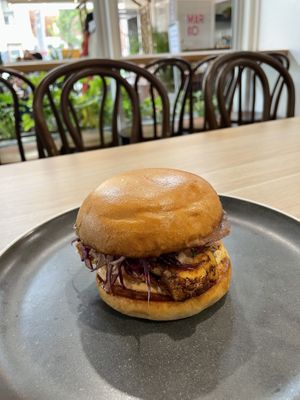 Spicy Cauli Burger at Smithburg in South Melbourne