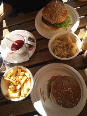 Vedi tutta questa bellezza!  at Bamburger in Vicenza