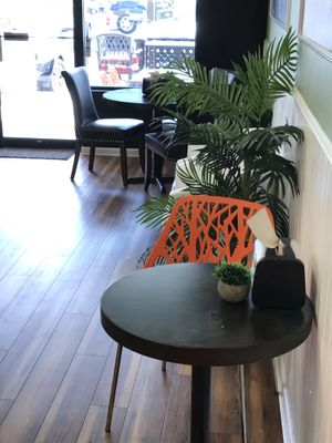 Seating  at Pistachio's Ice Cream in Port St Lucie