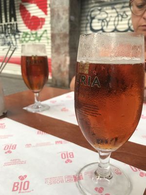 Beer at La Golosa Vegan Vurger in Barcelona