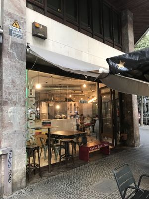 Entrance at La Golosa Vegan Vurger in Barcelona