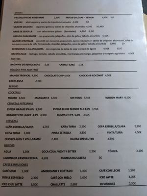 Menu - snacks, deserts, drinks at La Golosa Vegan Vurger in Barcelona