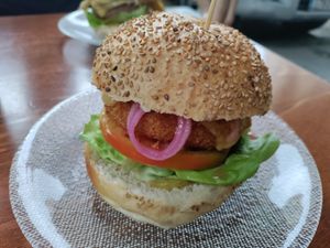 Chicken burger at La Golosa Vegan Vurger in Barcelona