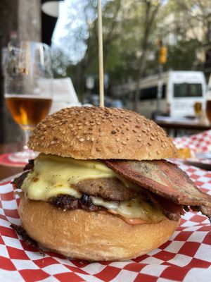 Bacon and vurger cheese at La Golosa Vegan Vurger in Barcelona
