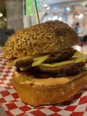 Double bacon  at La Golosa Vegan Vurger in Barcelona