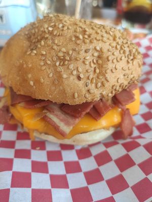  at La Golosa Vegan Vurger in Barcelona