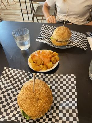   at La Golosa Vegan Vurger in Barcelona