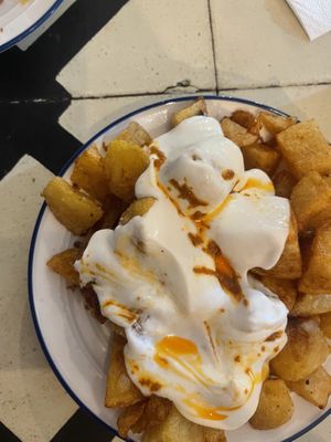   at La Golosa Vegan Vurger in Barcelona