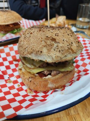  at La Golosa Vegan Vurger in Barcelona