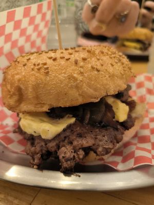 Mushroom burguer at La Golosa Vegan Vurger in Barcelona