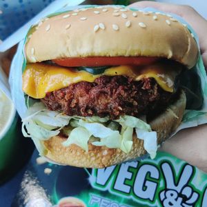 Secret menu: spicy Chik'n burger. Actually very spicy at Veg & Go Plant Based in Riverside