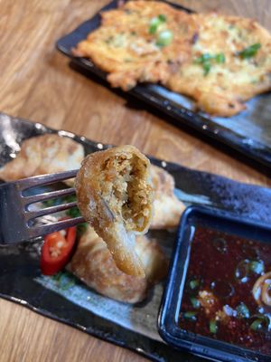 Filling of kimchi potsticker  at Kini in Hamburg