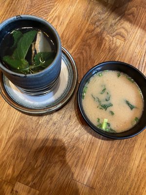 Mint and ginger hot tea (2,90€) and a vegan miso soup (part of lunch menu with bowl)  at Kini in Hamburg