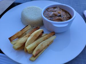 Delicious mango chickpea curry at Luca's Pub & Grub - Maybe closed in Hurghada