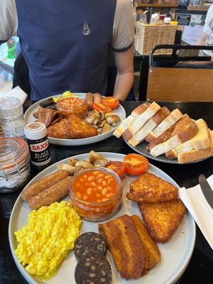  at Scoff's in Horsforth