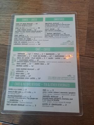 More drinks at Nicolau in Porto