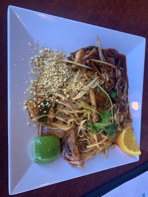 Pot Thai  at Thai Sapa in Springdale