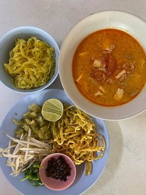 Vegan Khao Soi  at Nang Aharn Jay in Bangkok