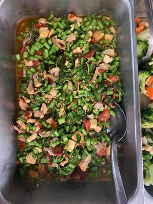 Vegan spicy basil with mock meat (Pad kra pao) at Nang Aharn Jay in Bangkok