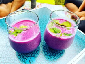 GF vegan kombucha smoothies  at WakaMama in Central Singapore