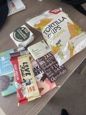 Vegan essentials  at Prends-en de la Graine in Angers