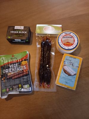  at Prends-en de la Graine in Angers