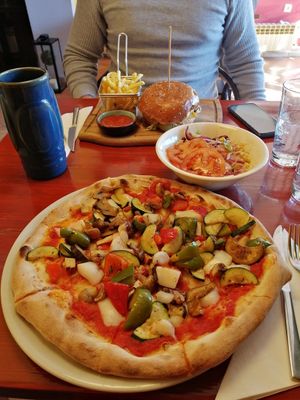 Vegan Pizza at Bistro Kaktus in Velika Gorica