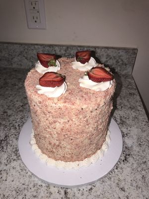 Strawberry crumble cake  at Glamaris Cakes in San Antonio