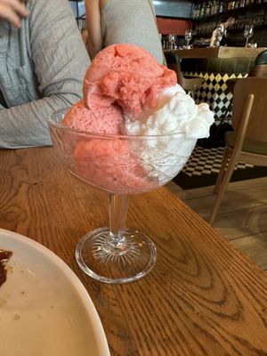 Strawberry and coconut sorbet   at Vivino in Zikhron Yaakov