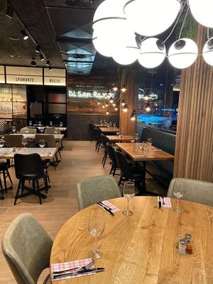  at Vivino in Rishon Letsiyon