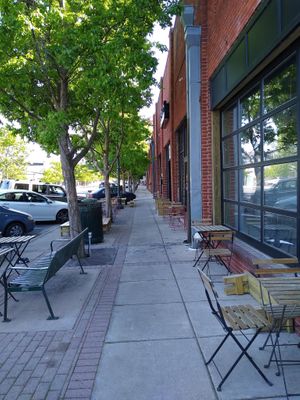 Outdoor seating at Tenoch Urban Kitchen & Bar in Dalton