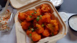 Buffalo cauliflower with ranch dip at Stand-Up Burgers - Wells in Chicago
