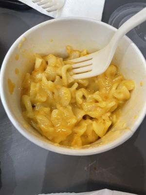 Mac and cheese   at Stand-Up Burgers - Wells in Chicago