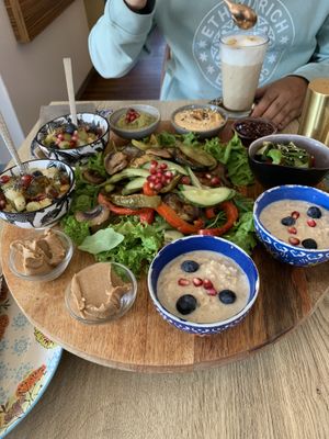 Vegan platter for two   at Goldjunge Aachen-Laurensberg in Aachen