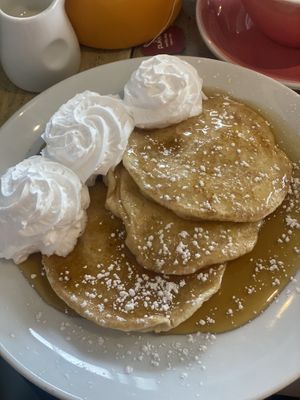 Vegan pancakes with golden ‘maple’ syrup & vegan whipped cream  at Wells Deli in Wells-next-the-sea