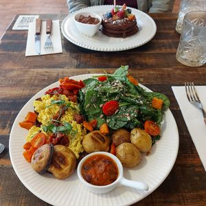 Vegan brunch at Manifest Lisbon in Lisbon