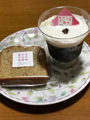 コーヒーゼリーと新しくなったパウンドケーキ紅茶♪ at The Vegan Marshmallooow in Tokyo
